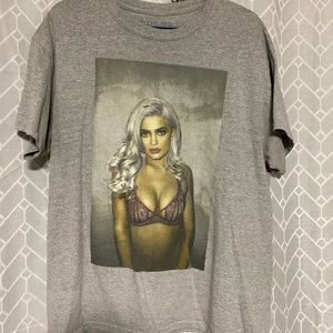 Kylie Jenner t-shirt